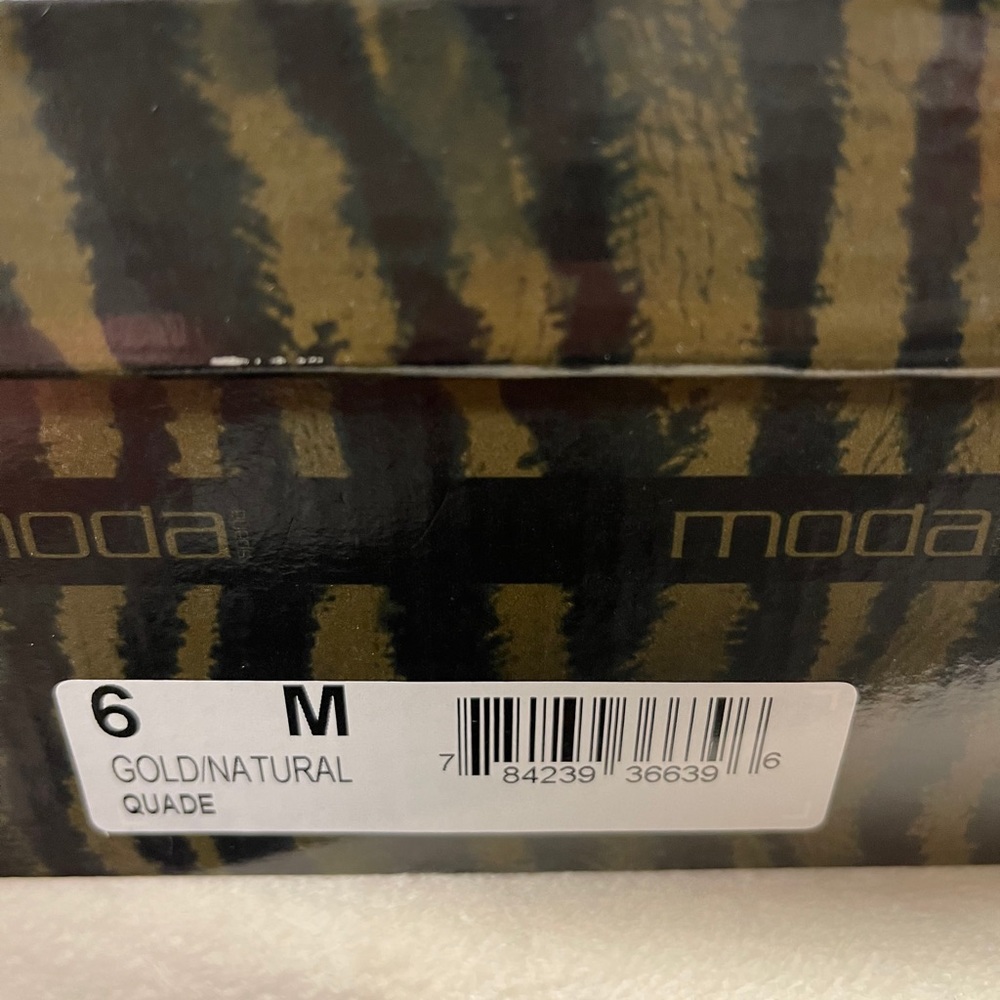 All that Glitters is Gold!! 👠 Sexy Platform Pumps - Picture 12 of 12